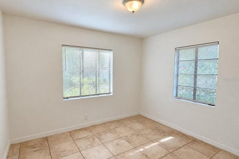 Appartement à louer à Orlando, Floride: 2 chambres, 98.1 m2 № 2411437 - photo 3