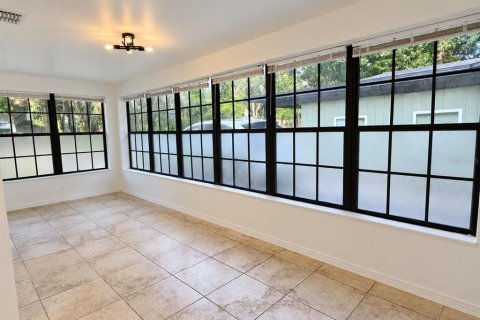 Appartement à louer à Orlando, Floride: 2 chambres, 98.1 m2 № 2411437 - photo 24