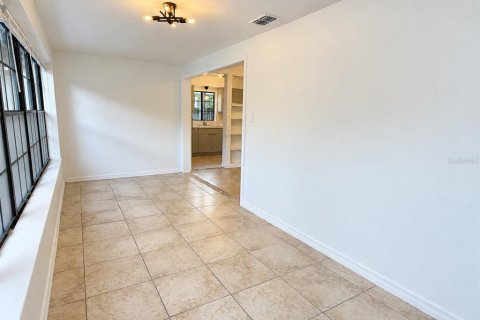 Appartement à louer à Orlando, Floride: 2 chambres, 98.1 m2 № 2411437 - photo 22