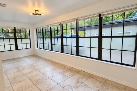 Appartement à louer à Orlando, Floride: 2 chambres, 98.1 m2 № 2411437 - photo 18