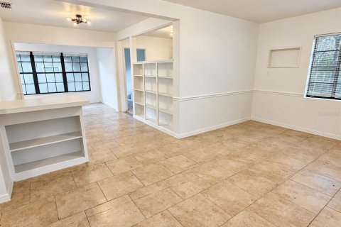 Appartement à louer à Orlando, Floride: 2 chambres, 98.1 m2 № 2411437 - photo 16