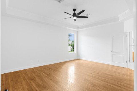 Купить виллу или дом в Киссимми, Флорида 9 комнат, 219.16м2, № 2212314 - фото 17