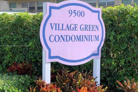 Condo in Boca Raton, Florida, 2 bedrooms  № 1798913 - photo 1