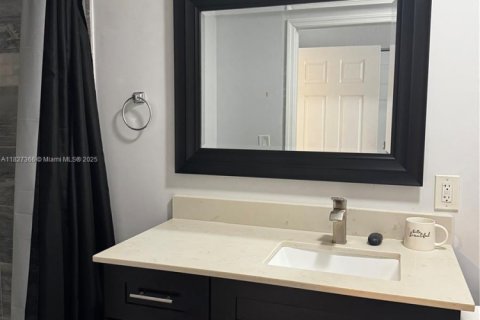 Condo in Boca Raton, Florida, 2 bedrooms  № 1798913 - photo 12