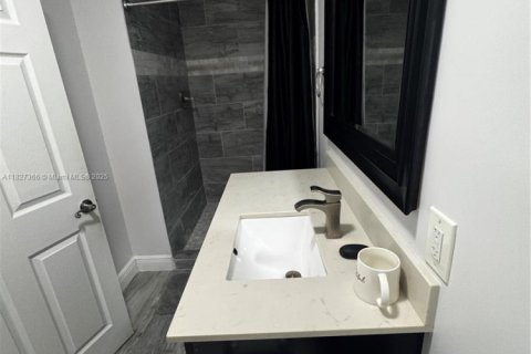 Condo in Boca Raton, Florida, 2 bedrooms  № 1798913 - photo 11