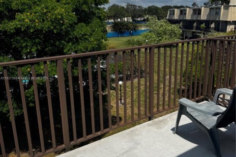 Condo in Boca Raton, Florida, 2 bedrooms  № 1798913 - photo 15