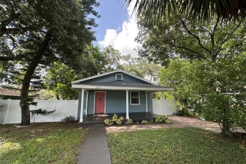 Casa en alquiler en Tampa, Florida, 3 dormitorios, 119.66 m2 № 1848117 - foto 2