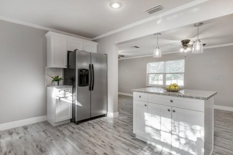 Casa en alquiler en Tampa, Florida, 3 dormitorios, 119.66 m2 № 1848117 - foto 9