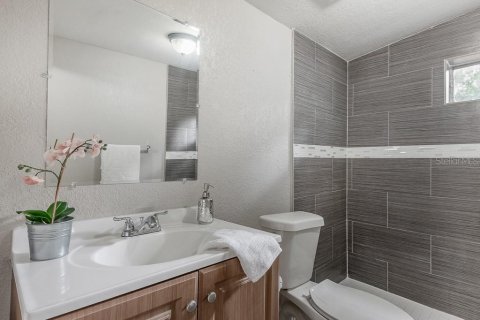 Casa en alquiler en Tampa, Florida, 3 dormitorios, 119.66 m2 № 1848117 - foto 17