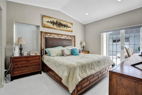 Купить таунхаус в Майами, Флорида 2 спальни, 93.83м2, № 2050805 - фото 11