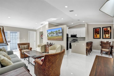 Купить таунхаус в Майами, Флорида 2 спальни, 93.83м2, № 2050805 - фото 10