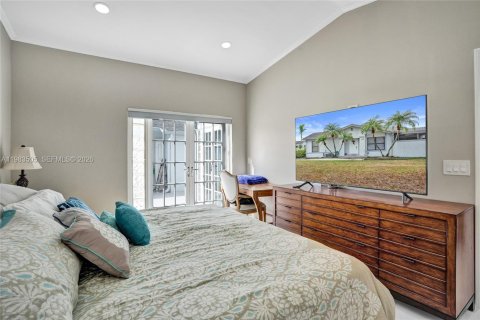 Купить таунхаус в Майами, Флорида 2 спальни, 93.83м2, № 2050805 - фото 12