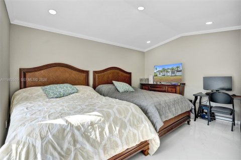 Купить таунхаус в Майами, Флорида 2 спальни, 93.83м2, № 2050805 - фото 15