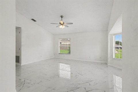 Casa en venta en Palm Bay, Florida, 3 dormitorios, 167.97 m2 № 2386716 - foto 5