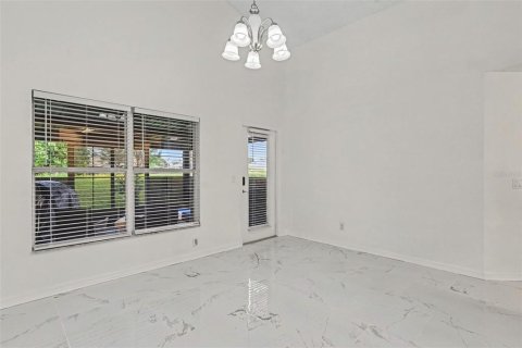 Casa en venta en Palm Bay, Florida, 3 dormitorios, 167.97 m2 № 2386716 - foto 29