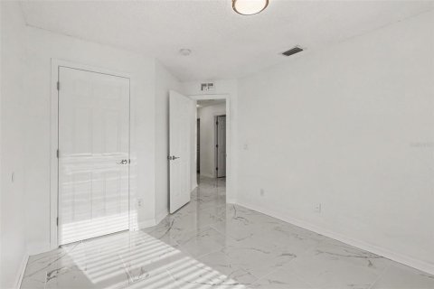 Casa en venta en Palm Bay, Florida, 3 dormitorios, 167.97 m2 № 2386716 - foto 20