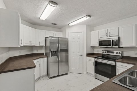 Casa en venta en Palm Bay, Florida, 3 dormitorios, 167.97 m2 № 2386716 - foto 9