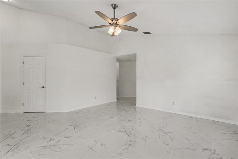Casa en venta en Palm Bay, Florida, 3 dormitorios, 167.97 m2 № 2386716 - foto 4