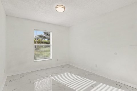 Casa en venta en Palm Bay, Florida, 3 dormitorios, 167.97 m2 № 2386716 - foto 16