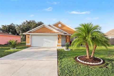 Casa en Palm Bay, Florida 3 dormitorios, 167.97 m2 № 2386716