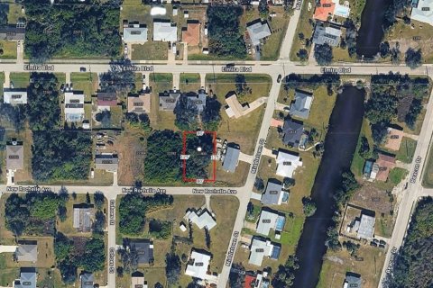 Land in Port Charlotte, Florida № 2378083