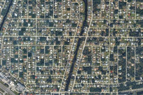 Land in Port Charlotte, Florida № 2378083 - photo 2