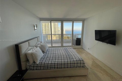 Condominio en alquiler en Miami, Florida, 3 dormitorios, 148.83 m2 № 1922568 - foto 21