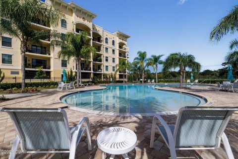 Copropriété à vendre à Ormond Beach, Floride: 3 chambres, 141.49 m2 № 2430466 - photo 25