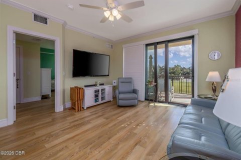 Copropriété à vendre à Ormond Beach, Floride: 3 chambres, 141.49 m2 № 2430466 - photo 11
