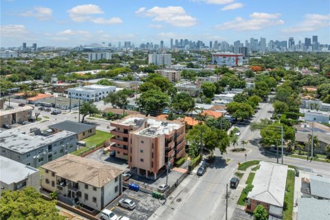 Copropriété à vendre à Miami, Floride: 1 chambre, 55.74 m2 № 1783707 - photo 12