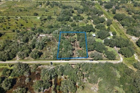 Terreno en venta en Okeechobee, Florida № 2164381 - foto 24