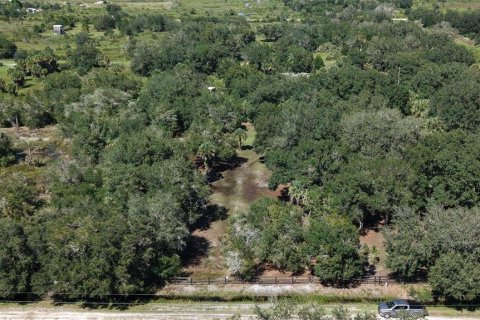 Terreno en venta en Okeechobee, Florida № 2164381 - foto 17