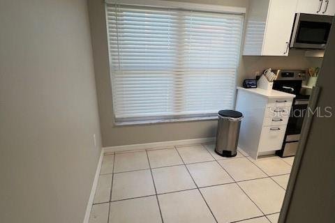 Townhouse in Kissimmee, Florida 2 bedrooms, 96.43 sq.m. № 1519820 - photo 10