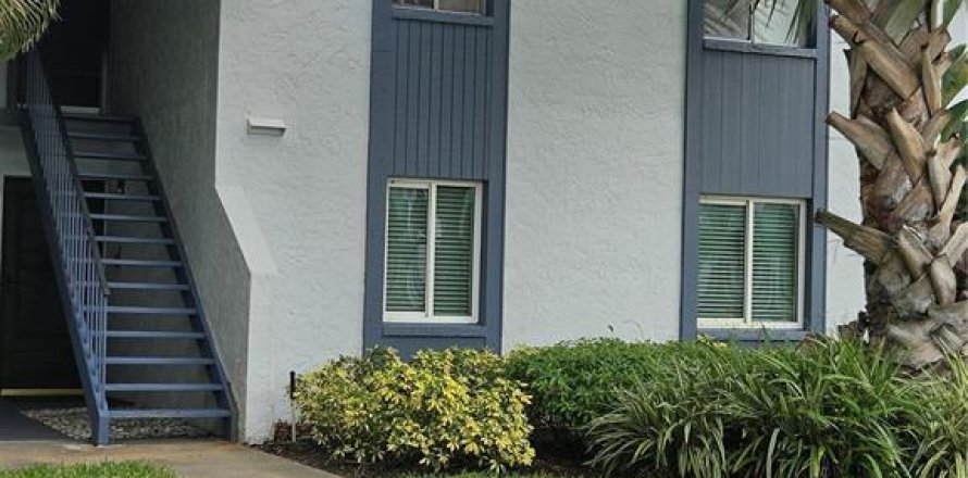 Condo à Oldsmar, Floride, 2 chambres  № 2385943