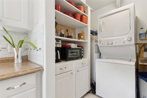 House in Orlando, Florida 2 bedrooms, 74.14 sq.m. № 1876871 - photo 21