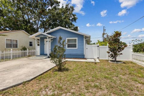 House in Orlando, Florida 2 bedrooms, 74.14 sq.m. № 1876871 - photo 3