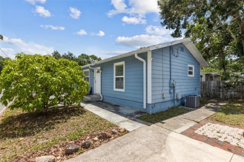 House in Orlando, Florida 2 bedrooms, 74.14 sq.m. № 1876871 - photo 24