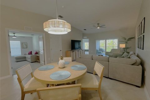 Apartamento en alquiler en Punta Gorda, Florida, 2 dormitorios, 145.76 m2 № 1908440 - foto 6