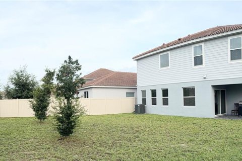 Villa ou maison à vendre à Davenport, Floride: 4 chambres, 285.95 m2 № 2283950 - photo 9