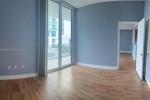 Condominio en venta en Miami, Florida, 1 dormitorio, 63.08 m2 № 1956345 - foto 12