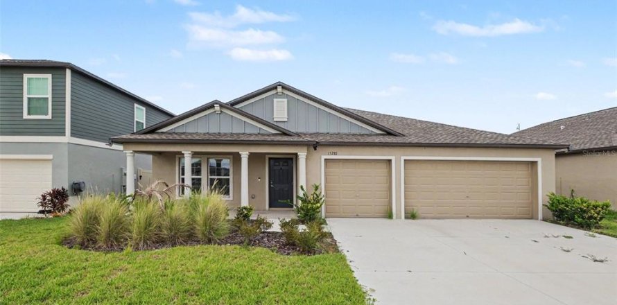 Villa ou maison à Wimauma, Floride 4 chambres, 210.89 m2 № 2258536