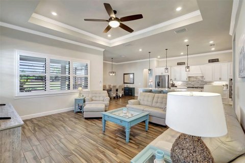 Casa en venta en Bradenton, Florida, 3 dormitorios, 267.09 m2 № 1582685 - foto 11