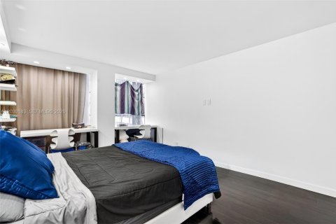 Copropriété à louer à Hallandale Beach, Floride: 1 chambre, 76.92 m2 № 2153717 - photo 19