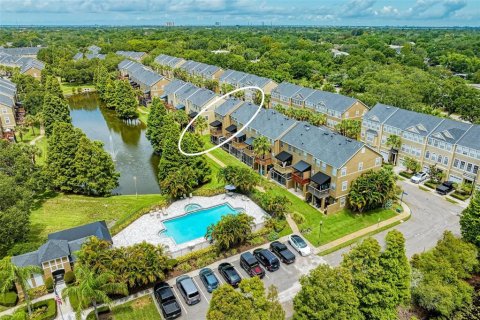 Adosado en venta en Tampa, Florida, 3 dormitorios, 159.23 m2 № 1883924 - foto 3