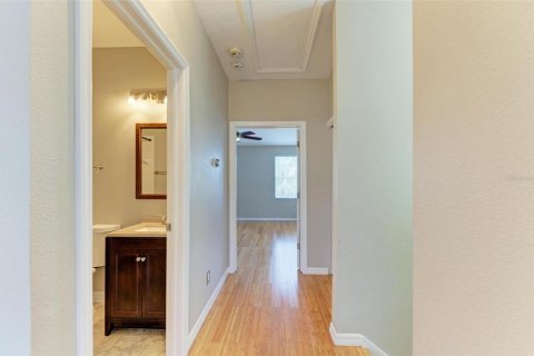 Adosado en venta en Tampa, Florida, 3 dormitorios, 159.23 m2 № 1883924 - foto 26
