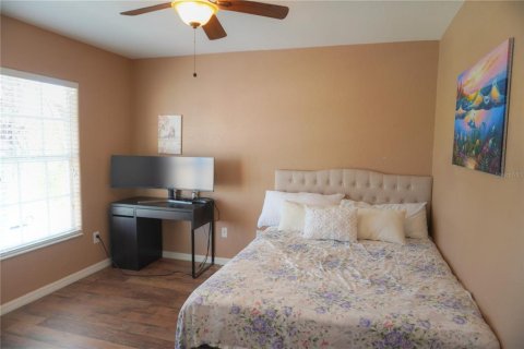 House in Wesley Chapel, Florida 5 bedrooms, 271.46 sq.m. № 1852694 - photo 21