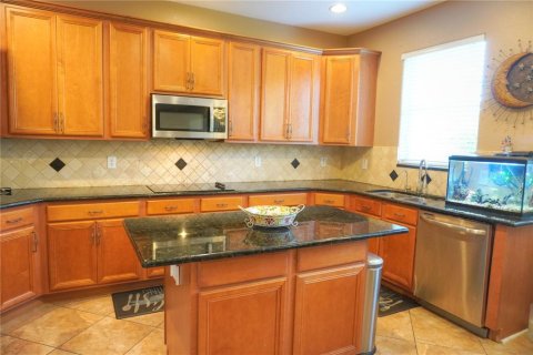 House in Wesley Chapel, Florida 5 bedrooms, 271.46 sq.m. № 1852694 - photo 7