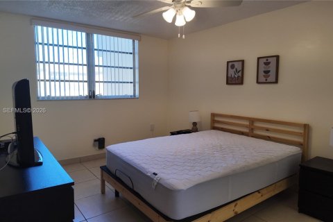 Copropriété à louer à Tamarac, Floride: 1 chambre, 61.32 m2 № 1984526 - photo 13