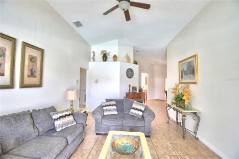 House in Haines City, Florida 4 bedrooms, 156.91 sq.m. № 1901114 - photo 27