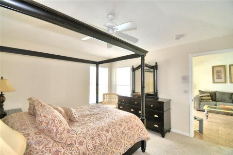 House in Haines City, Florida 4 bedrooms, 156.91 sq.m. № 1901114 - photo 29